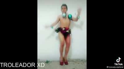 ._. Que onda con el tomas xd