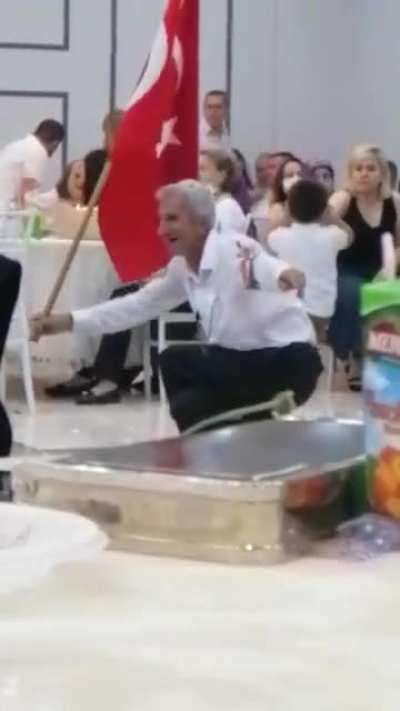 tekirdağda sıradan bir düğündeyim