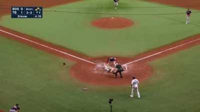 [Highlight] Taylor Walls tries to score from second on a wild pitch