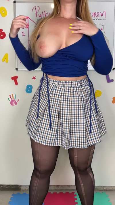 boobs are not the best but they're hot