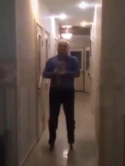 Amk dayı kedi öldü kskxmsxmdkxkd