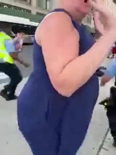 To run from the Chicago police