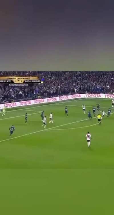 Increible el exodo ucraniano hacia la frontera con Polonia 😪