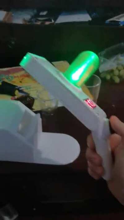 I made a portal gun :D 3D printing is fun