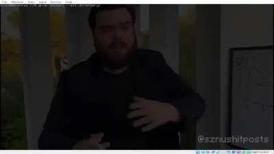 Me giving a lecture on how to install arch for my friend