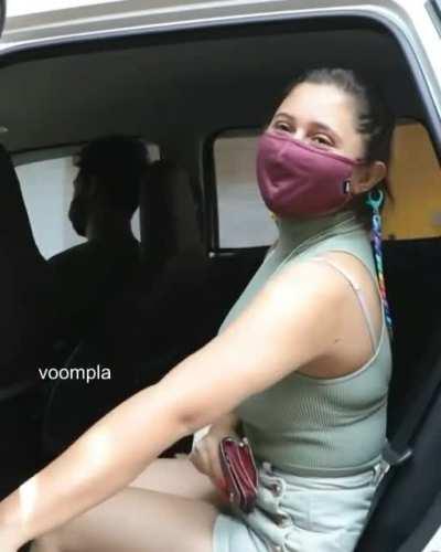 Rashmi Desai milky thighs