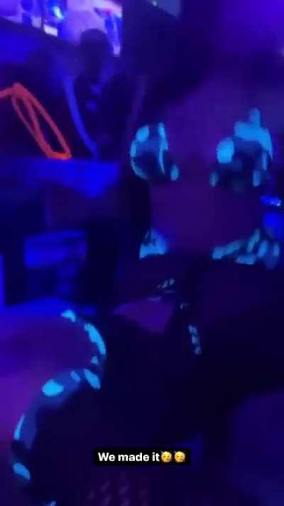 Nickibandss & l.Anjelica___