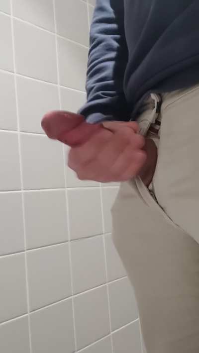 Cumming at work just hits different