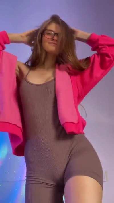 Alice Cookie (@yolandialice003)