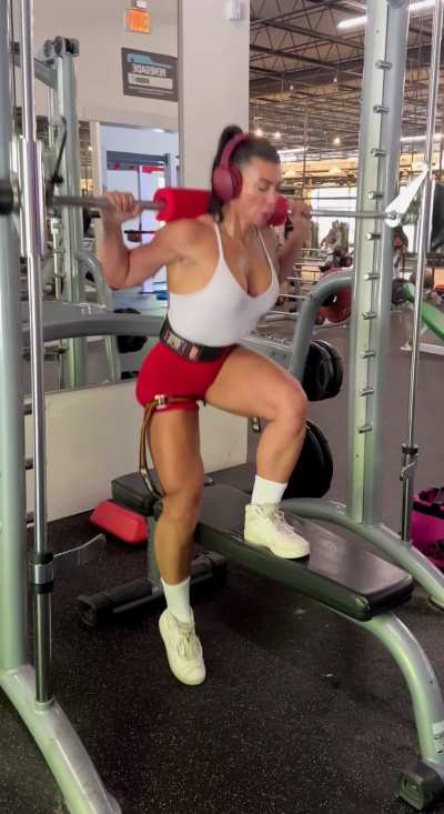 Could you keep up with me on leg day?