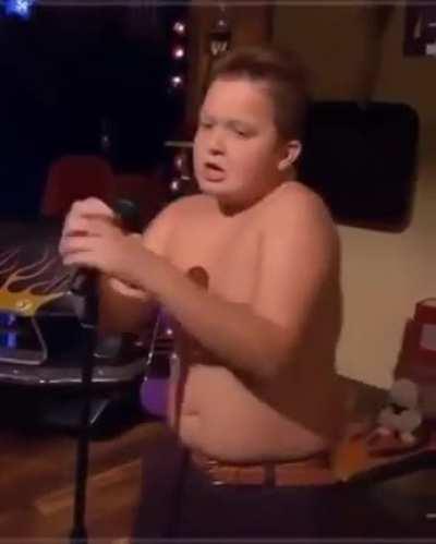 Gibby takes his shawty