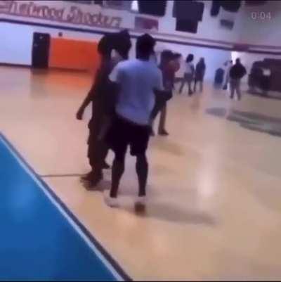 lil nigga Ballin too hard😂