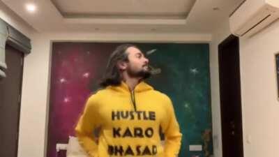 Special thanks to u/interesting-san sara kam usi ne kia hai khai idea mera tha;)