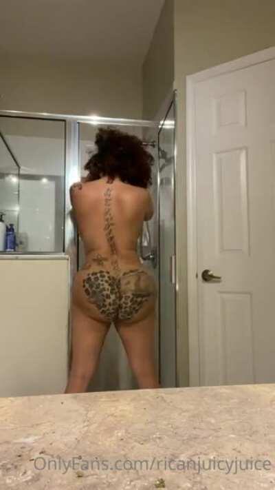 She ain’t got much but I’ll post some of her new shit I got