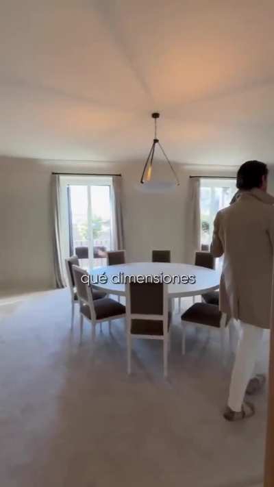 Nuestro agente inmobiliario más canallita nos trae una rebaja para este pisito asequible en Madrid.