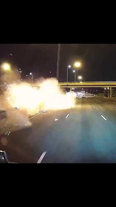 A truck carrying fuel goes out of control (unknown date & time)