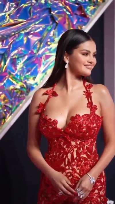 Selena at the MTV VMAs 2023