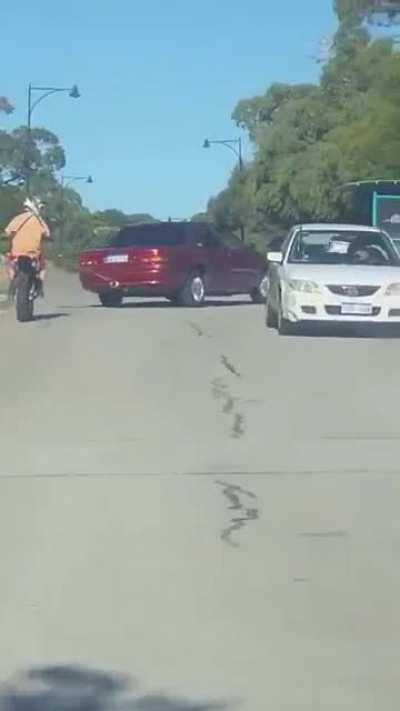 WCGW You can't tow bikes like that !