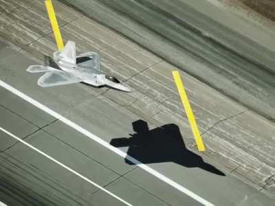 Raptor appreciation post: a romantic novel