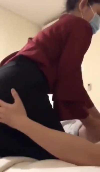 Desi massage parlour girl riding 🥵 New leak link in comment 👇