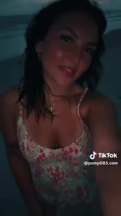 Love her in that sundress 