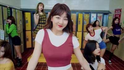 Jihyo 4k jiggle verticle in comments