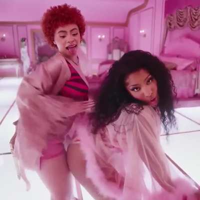 This music vid is so goonable idk 😵‍💫😭