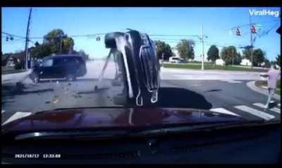 Can someone get 2 red light tickets for the same incident?