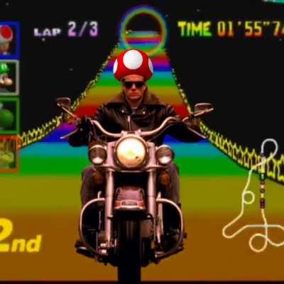 the engine sounded like a thousand people singing