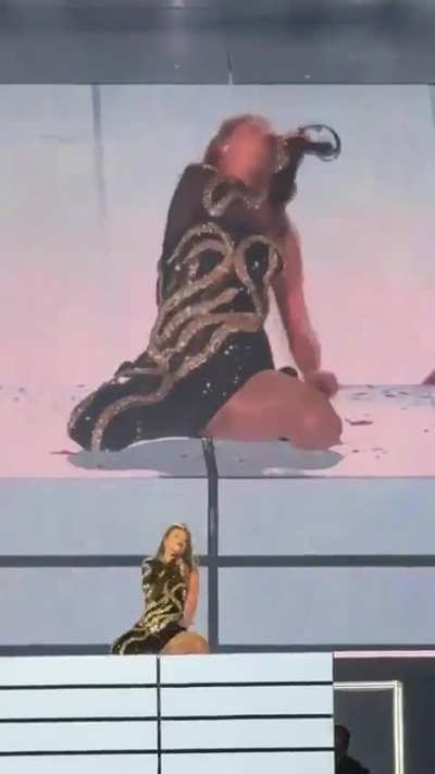 Look what we made Taylor do