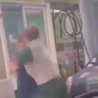 Com a gasolina a 7$ eu não julgo!