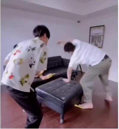 9-hits combo. Speed-bagging.