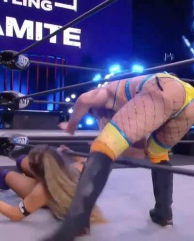 Tay Conti and Anna Jay