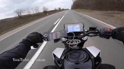 Crazy motorcycle close call