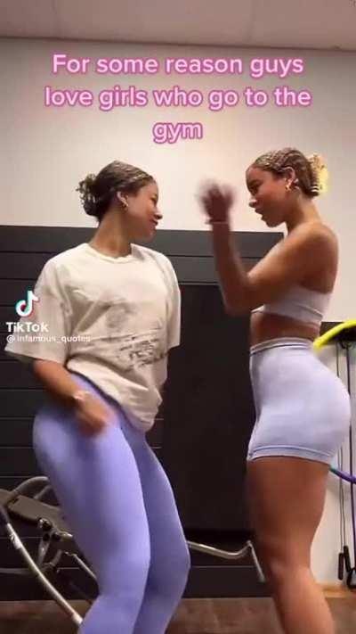 Yuuuuup 🤤🤤🤤🍑👀