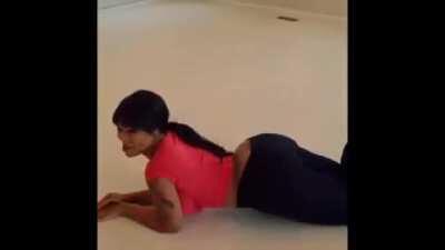 Deelishis Cracking Up