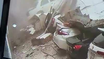 Today heavy rain and strong winds in Madinah Saudi Arabia