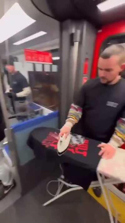 All aboard the bro train!