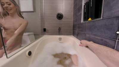 Explicit Kait is ready to join you in the bath