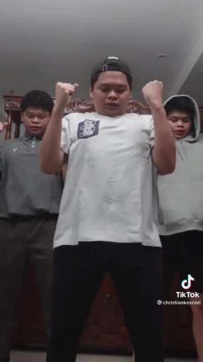 TikTok Title: emo vs sk8er vs geek