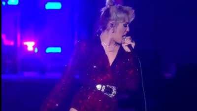 Struttin' my stuff! 🍑