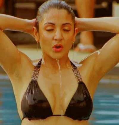 Anushka Sharma is literally fire in the Water🥵🔥💦