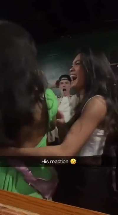 Bro in back had his mind blown