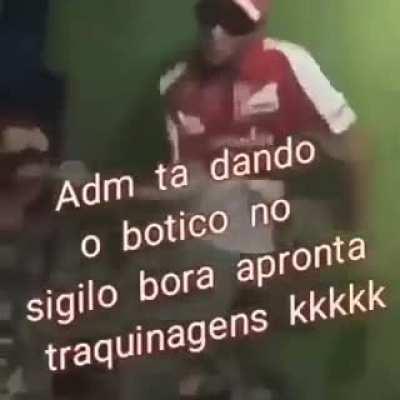 Bo fazer pegadinhas kkkkkkk