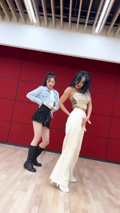 230819 TikTok Update - Jihyo's Killin Me Good Challenge with Lee Haeum