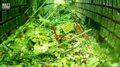 Слегка коснулся