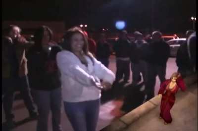 Yıl 2007 Blizzard WoW Expansion'ı Burning Crusade'i Yayınlıyor . Tüm Dünya'da Çıkış Tarihinde Mağazalar Önünde Kuyruklar Oluşmuş Durumda . Geçmişe Bir Bakış