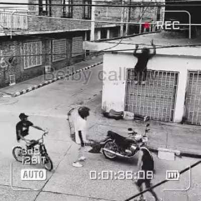 Whole gang out here looking for him