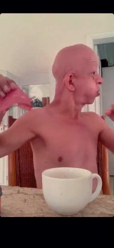 The fact that i know that he get more btcs than me is disgusting