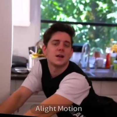 I'm simping hard for Ethan 🥵